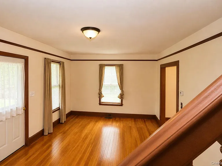 12 Old Turnpike Rd — Photo 19