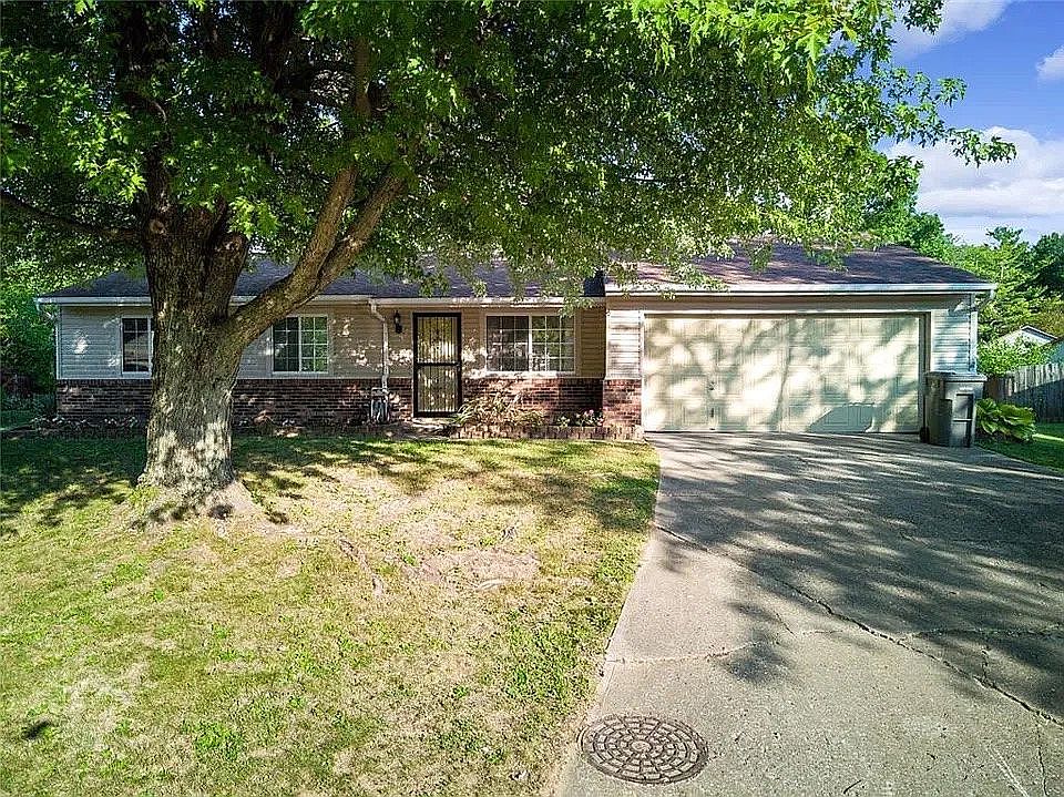 1st image of 5249 Heathwood Dr