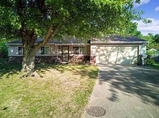 5249 Heathwood Dr, Indianapolis, IN 46237