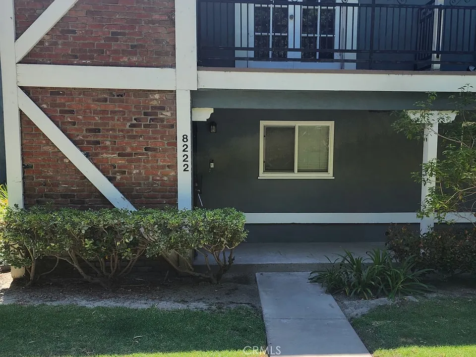 8222 Santa Inez Dr