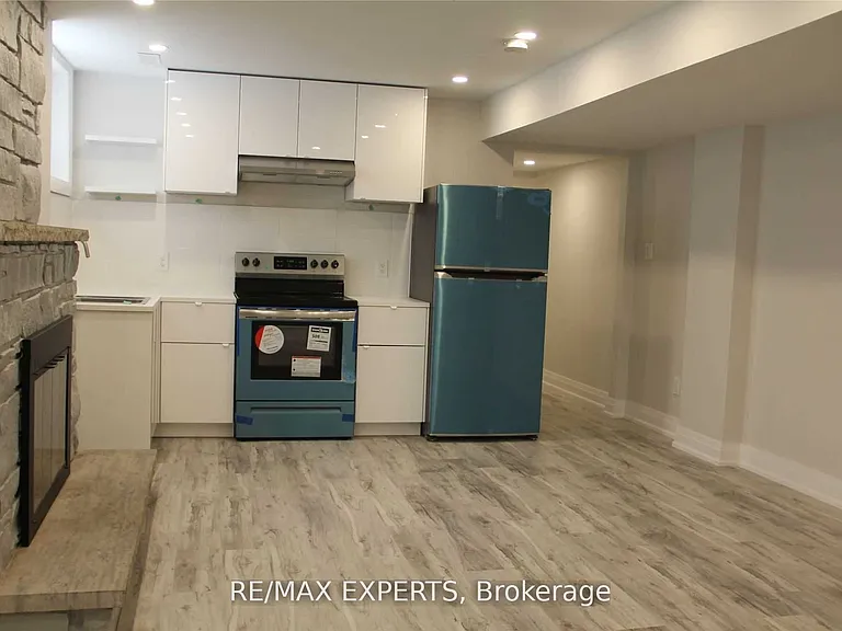 599 Glencairn Ave #BASEMENT — Photo 7