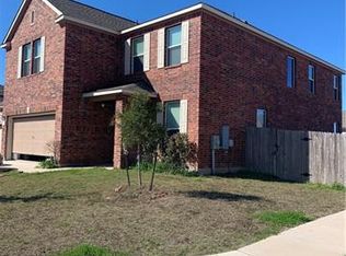 6700 Horseshoe Pond Dr, Del Valle, TX 78617