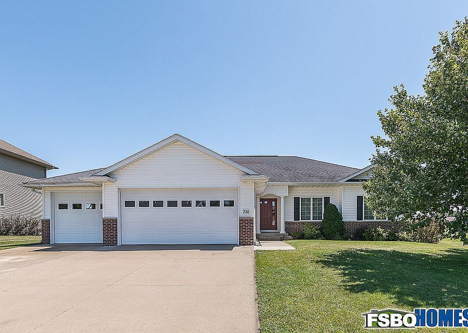 704 Wood Lily Rd, Solon, IA 52333 Zillow