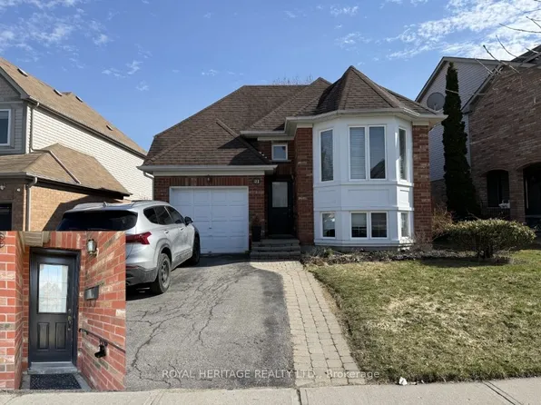 27 Wetherburn Dr, Whitby, ON L1P 1M7