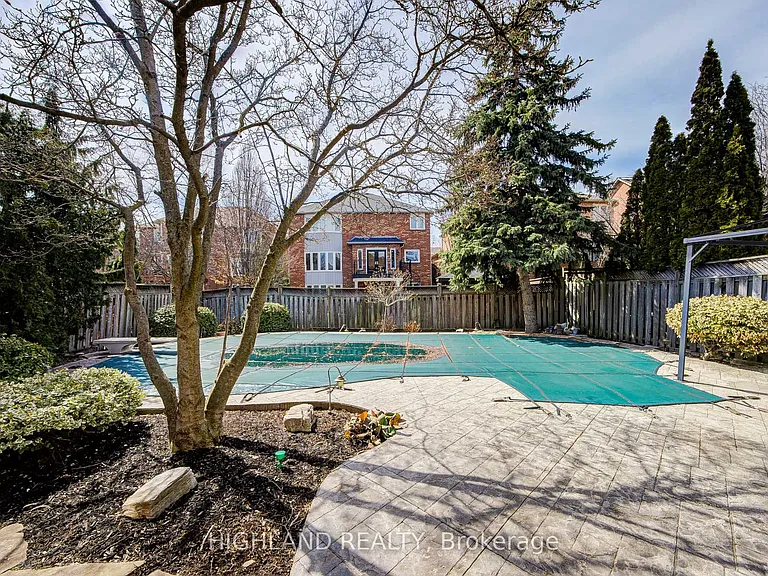 1472 Bayshire Dr — Photo 6