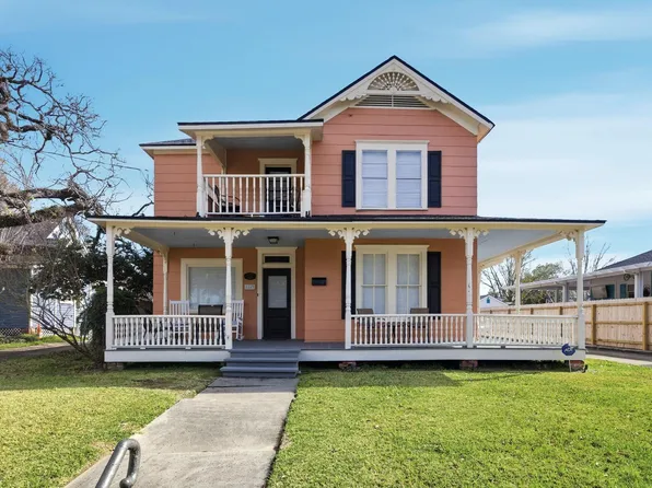 1149 Hodges St, Lake Charles, LA 70601