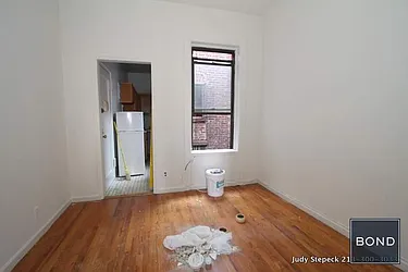 Rented by Bond New York