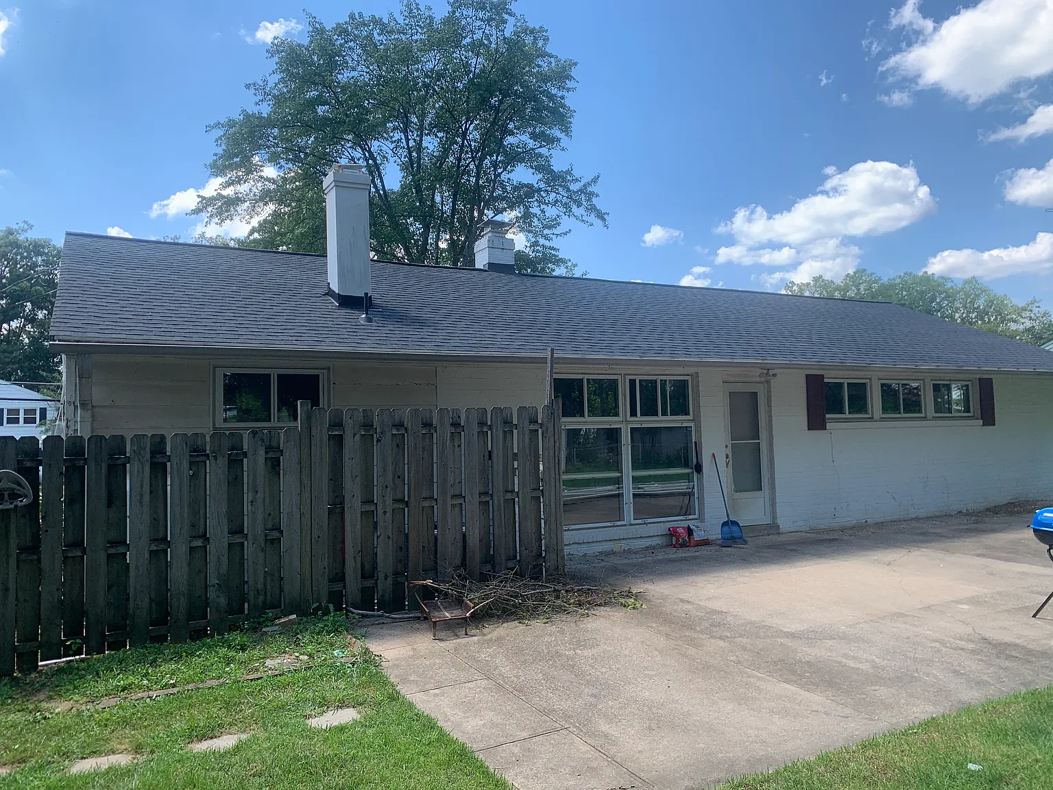 3 bed, 1404 sqft, $2,890 — Photo 3
