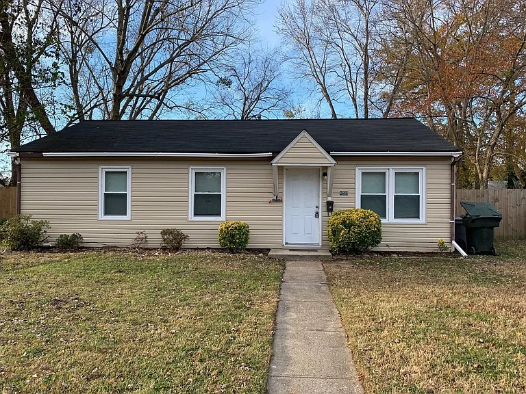 450 Cedar Dr — Photo 8