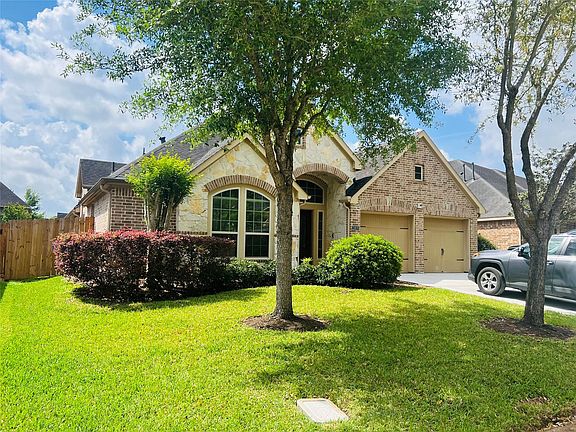 2nd image of 21819 Oleaster Springs Ln