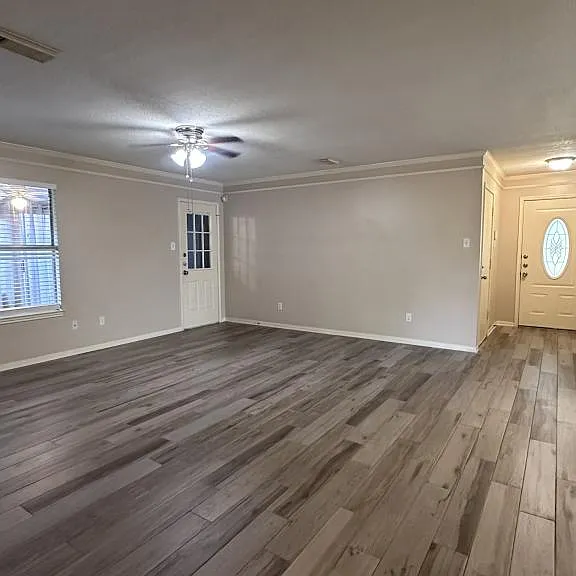 1814 Grove Court Dr — Photo 10