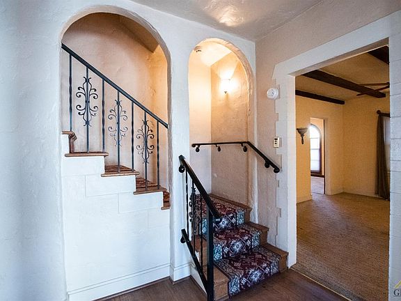 5th image of 1720 Alta Vista Dr