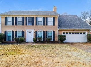329 Locust Grove Dr, Cordova, TN 38018