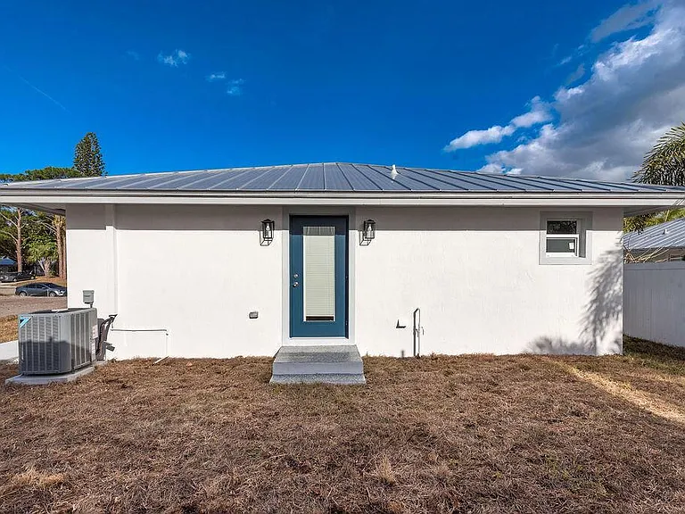 4959 SE Primrose Way — Photo 23