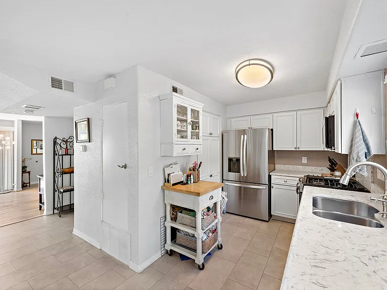3502 Calle Verano — Photo 11