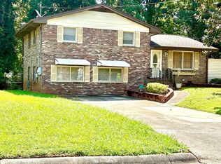2480 Burton Cir, Morrow, GA 30260
