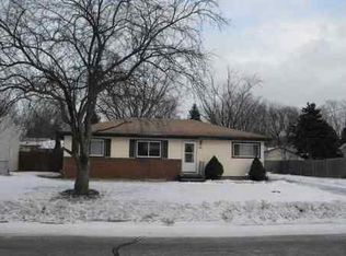 2501 Robinson Dr, Beloit, WI 53511