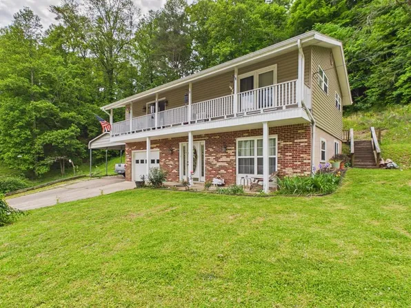 77 McKenzie Addition, Van Lear, KY 41265