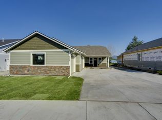 4235 N Slazenger Ln, Post Falls, ID 83854