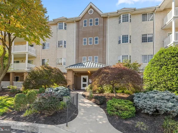 330 Paoli Pointe Dr, Paoli, PA 19301