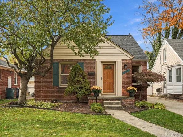 604 S Edison Ave, Royal Oak, MI 48067
