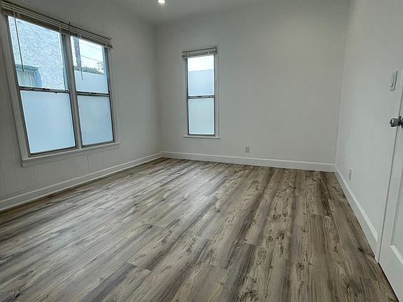 3rd image of 4105 Duquesne Ave APT 3