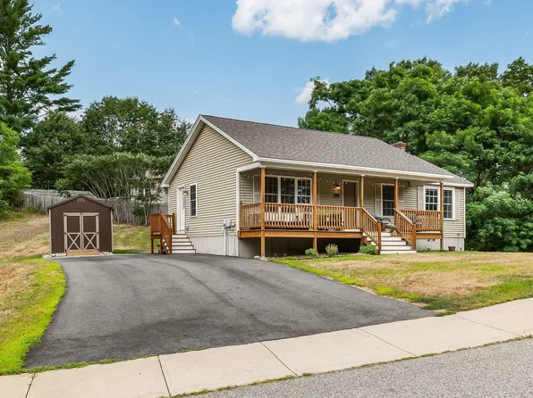 7 Calvins Way, Sanford, ME 04073