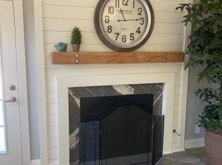 9911 Halifax St, Ventura, CA 93004