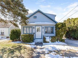 452 Maple Ave, Barrington, RI 02806