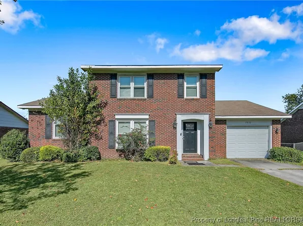 7853 Adrian Dr, Fayetteville, NC 28314