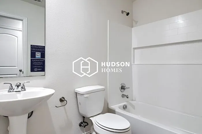 2818 Brigham Ln — Photo 10