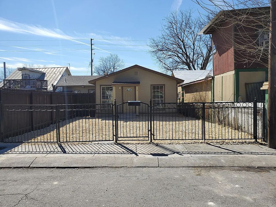 1st image of 134 Albert St #3