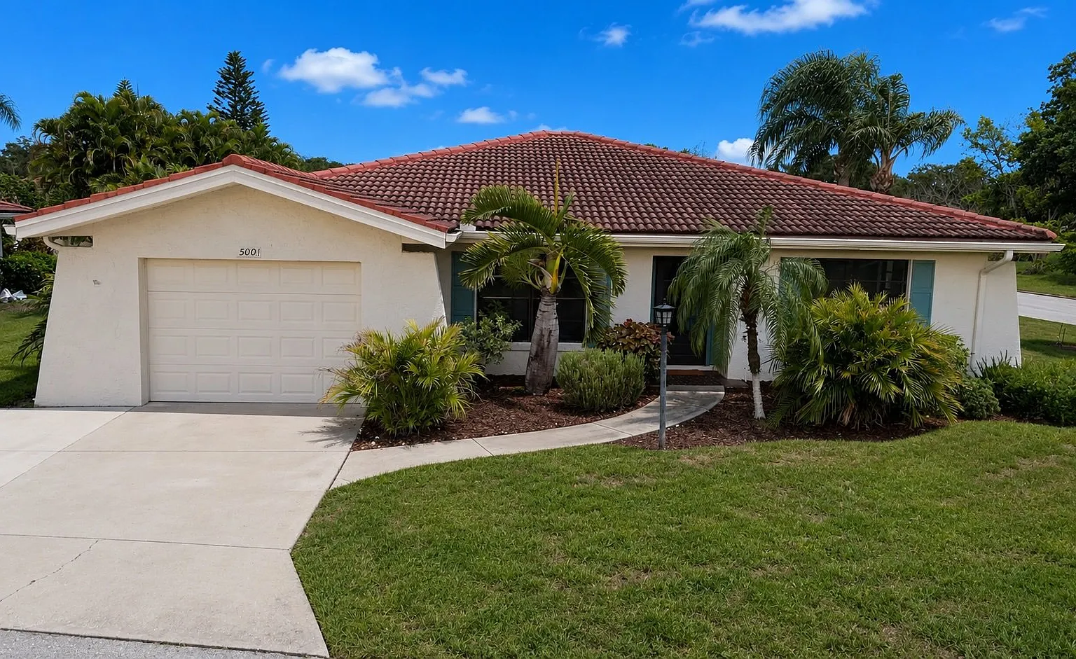 The Meadows | Single-Story Villa | 3 Bed, 2 Bath — Photo 1