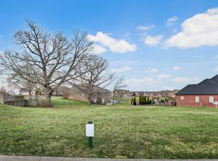 201 Hutchins Camp Trce, Clarksville, TN 37043