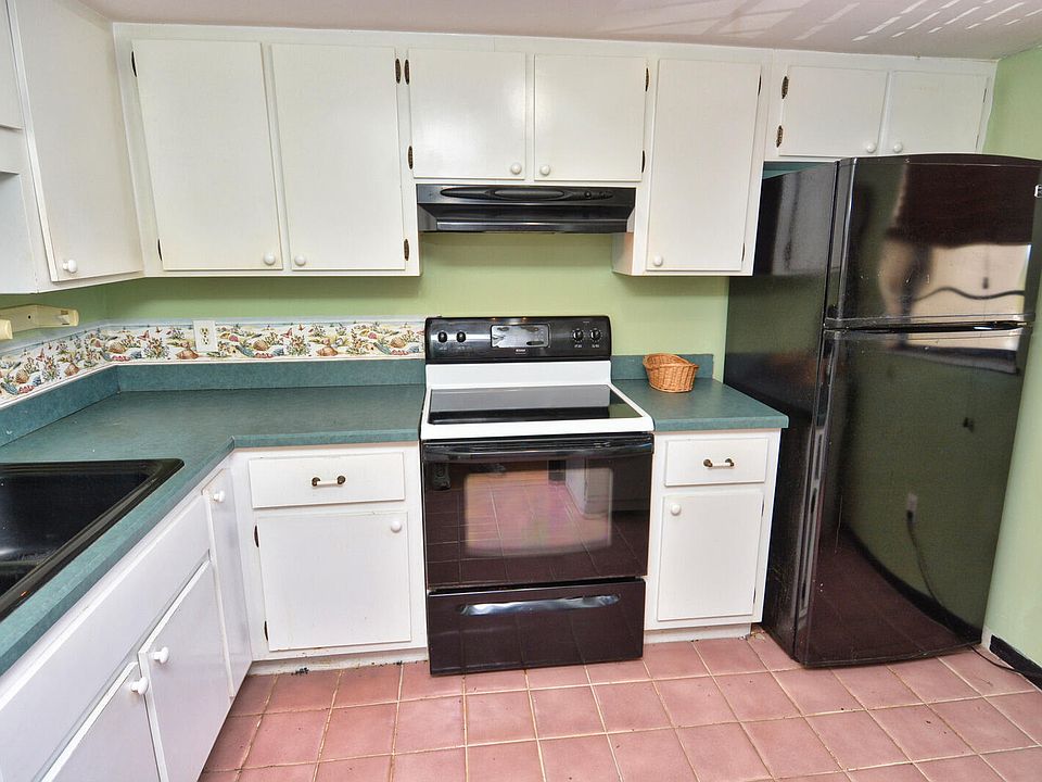 1st image of 2050 Oleander Boulevard #7303