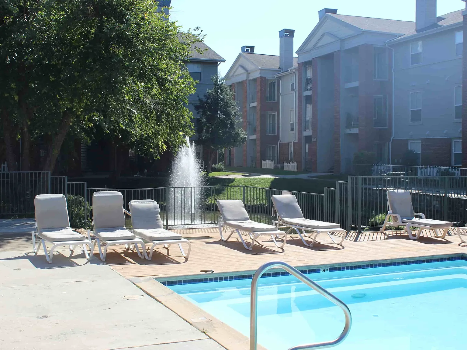 Chardonnay Apartments — Photo 4