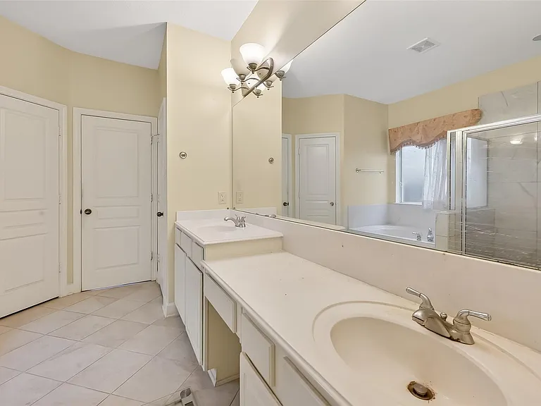 14419 Manorbier Ln — Photo 45