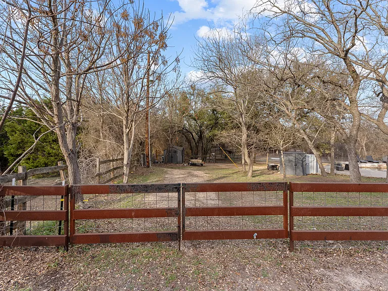 1060L Great Oaks — Photo 65
