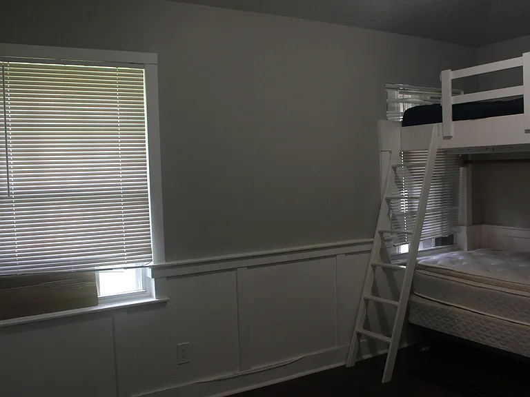 12667 88th Pl N #GUEST HOUSE — Photo 18