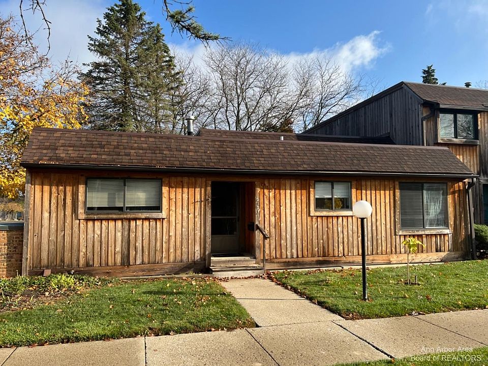 1st image of 2121 Pauline Ct #26