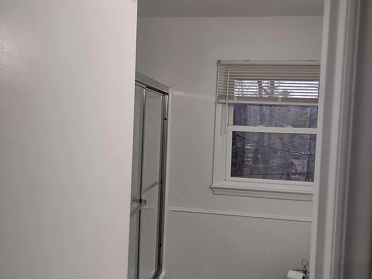 326 N Overlook Ter — Photo 14