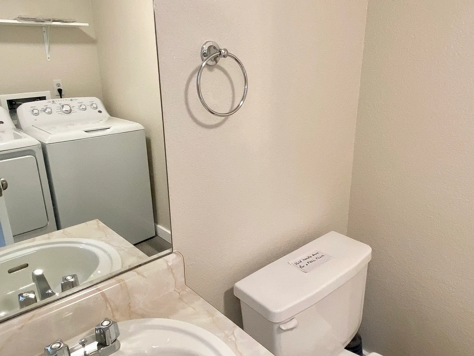 2 bed, 1.5 bath, 992 sqft, $1,550 — Photo 4