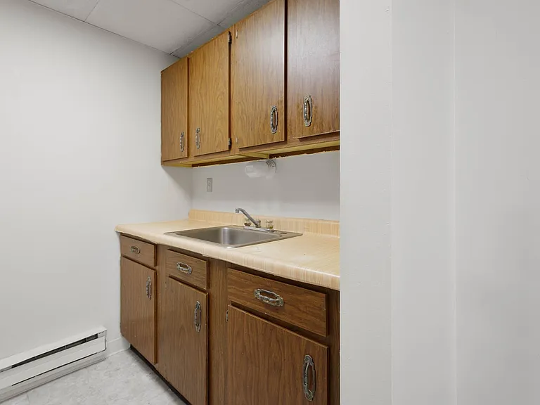 161 Hall Avenue — Photo 5