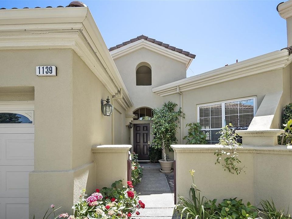 1st image of 1139 Pheasant Hill Way