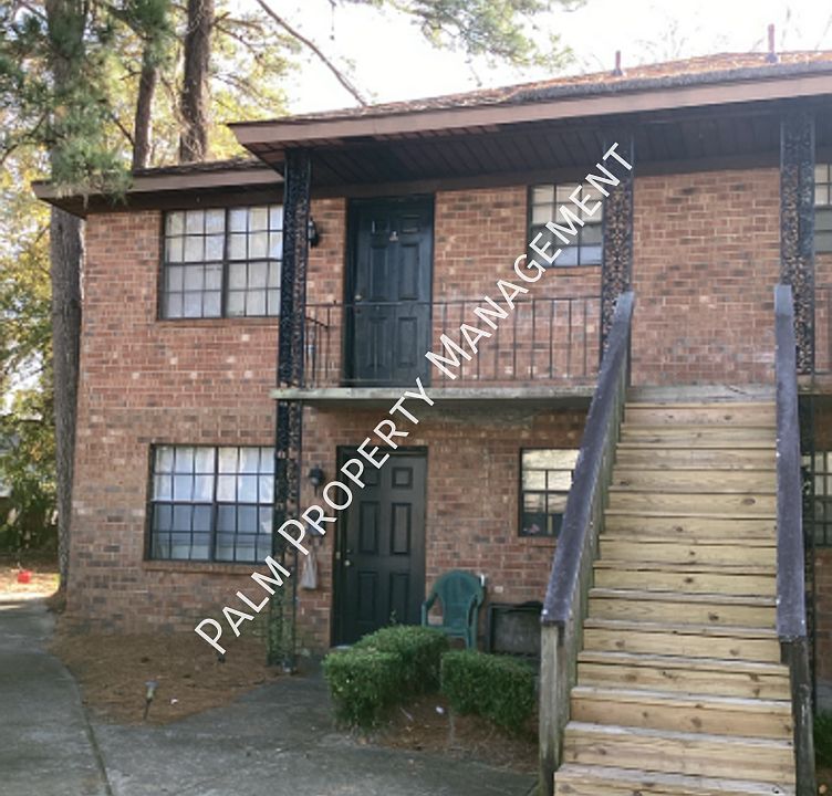 1st image of 200 Varnedoe Dr APT J