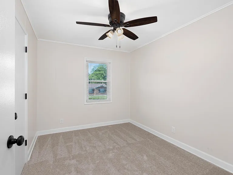 153 Seven Pines Dr — Photo 7