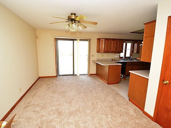 5th image of 1854 Southridge Dr