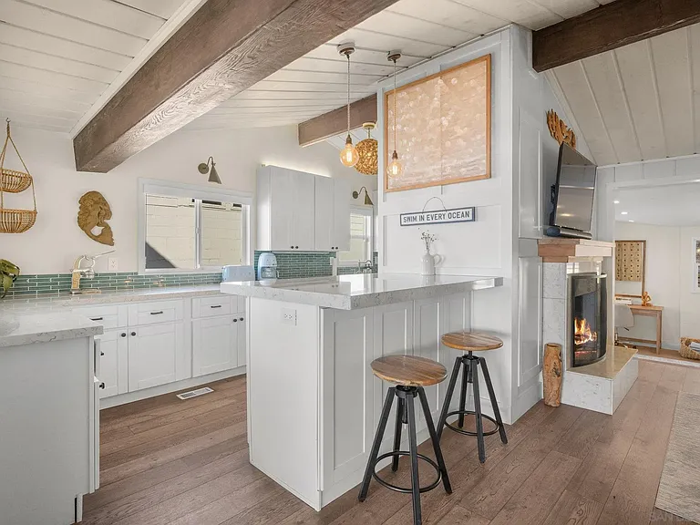 1571 San Elijo Ave — Photo 9