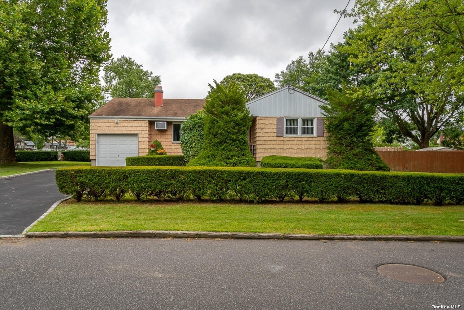 127 Arbour Street West Islip NY 11795 Zillow