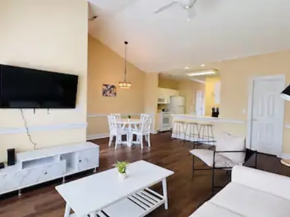 4665 Wild Iris Dr APT 302, Myrtle Beach, SC 29577